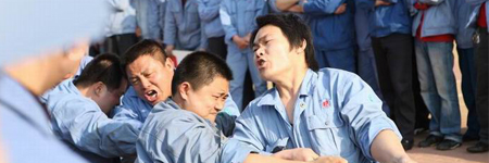 2009年景津集團(tuán)舉行第一屆拔河比賽